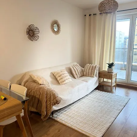 Airport & Stadion Premium 24h Apartmán *