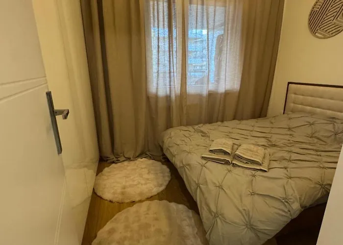 Airport & Stadion Premium 24h Poznan